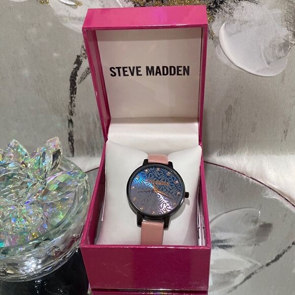 STEVE Madden Pink Woman display picture 1